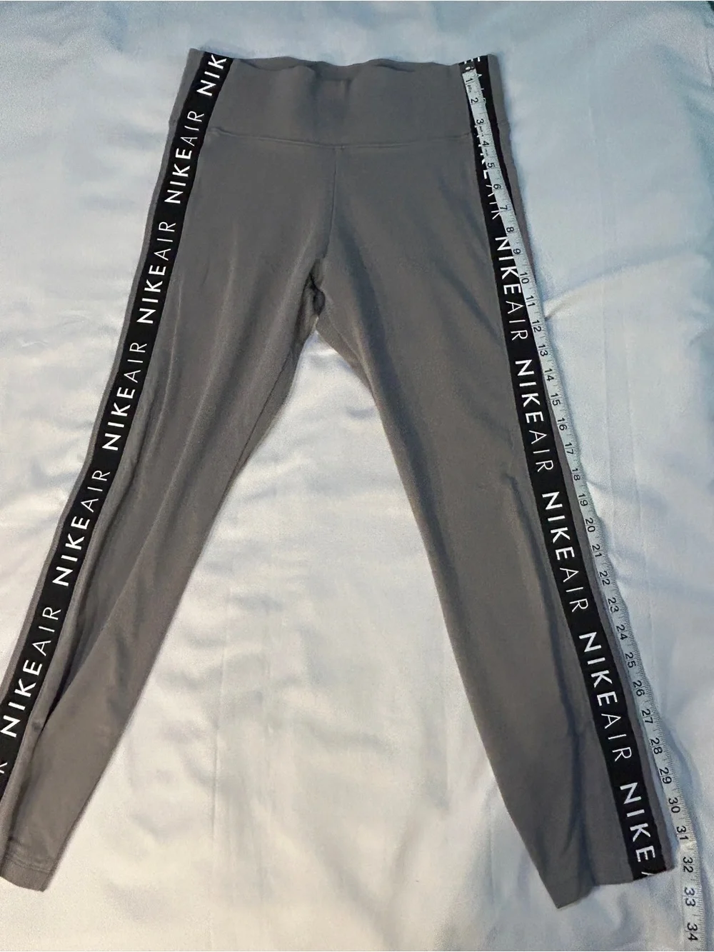 Nike Air Logo Sportswear Leggings Women's Size M Gray Pants CV8570-056